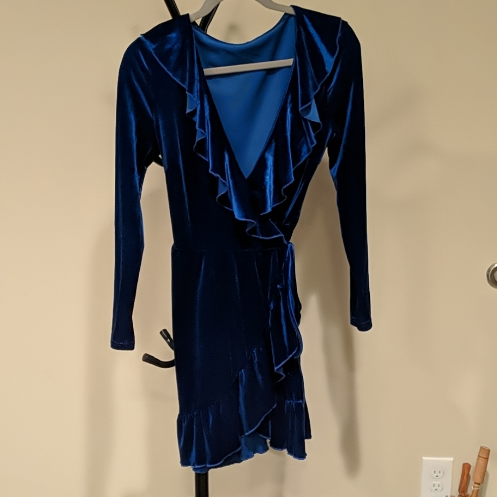 Long sleeved blue velvet dress xs